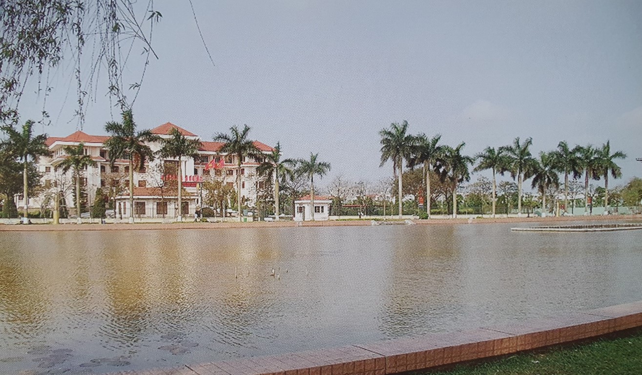 25